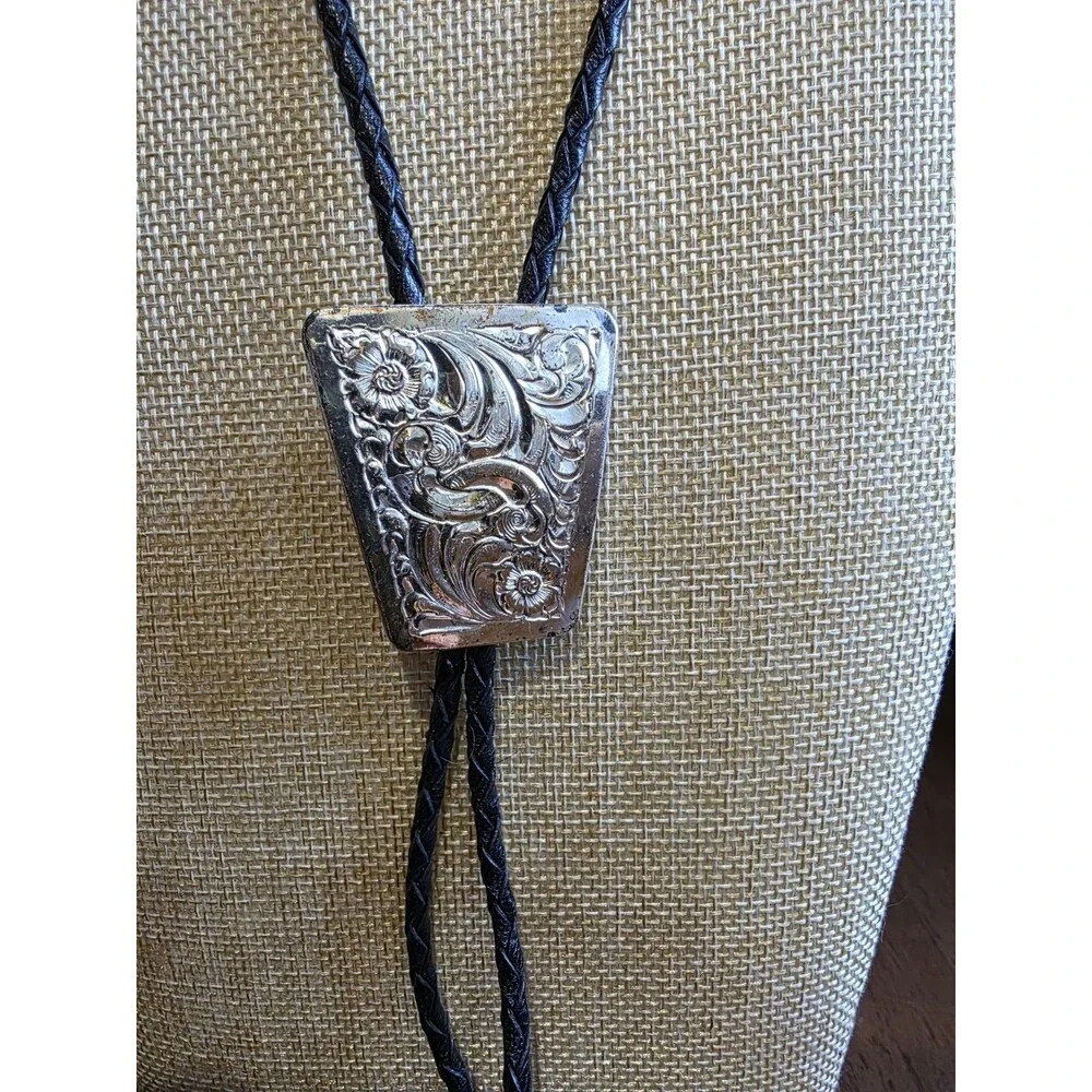 Vintage Navajo Gibson Gene Sterling Silver Western Overlay Bolo Tie